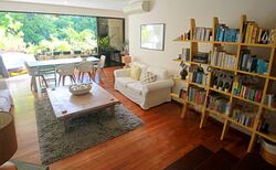 Garden Apartment (D10), Apartment #567859011